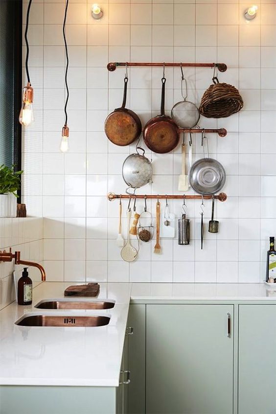 Torneira de parede de cozinha: benefícios e considerações.